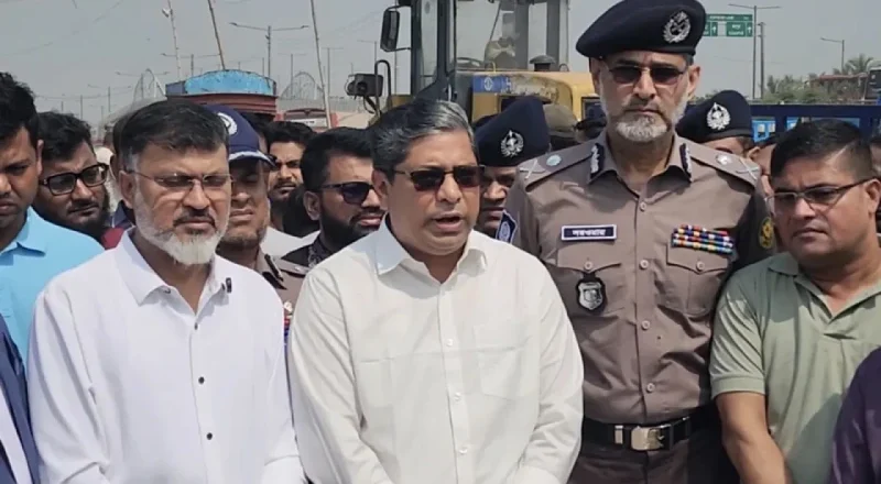 গরুর হাটে চাঁদাবাজি রুখতে কঠোর হুঁশিয়ারি প্রতিমন্ত্রী শাহে আলমের