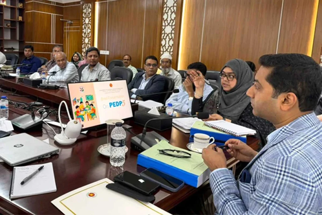 স্মার্ট প্রাথমিক শিক্ষা ব্যবস্থা গড়তে সরকার প্রতিশ্রুতিবদ্ধ: গণশিক্ষা প্রতিমন্ত্রী