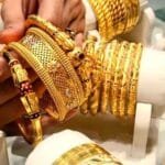 চার দফা কমার পর দেশের বাজারে বেড়েছে স্বর্ণের দাম