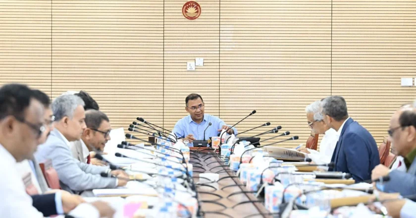 একনেকে চূড়ান্ত অনুমোদন পেল পদ্মা ব্যারাজ প্রকল্প: বদলে যাবে ১৯ জেলার চিত্র