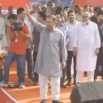 নয়াপল্টনে শ্রমিক সমাবেশের মঞ্চে তারেক রহমান