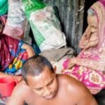 মুমূর্ষু মা ও প্রতিবন্ধী ছেলেকে নিয়ে আম্বিয়ার বিদ্যুতবিহীন মানবেতর জীবন: বাঁচার আকুতি