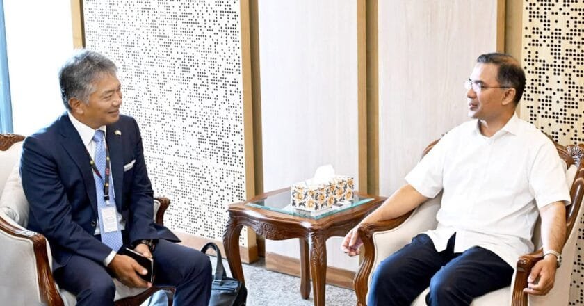প্রধানমন্ত্রীর সঙ্গে জাপানের মিৎসুই অ্যান্ড কোং-এর উচ্চপর্যায়ের প্রতিনিধিদলের সৌজন্য সাক্ষাৎ