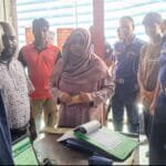 বেলকুচিতে অতিরিক্ত ভাড়া আদায়ের দায়ে দুই বাস কাউন্টারকে জরিমানা
