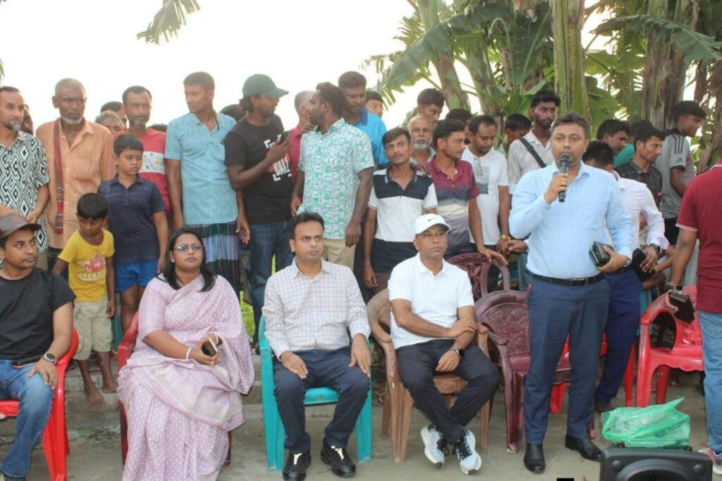 ভূরুঙ্গামারীতে নদীভাঙন কবলিত এলাকা পরিদর্শনে জেলা প্রশাসক, দ্রুত সহায়তার নির্দেশ