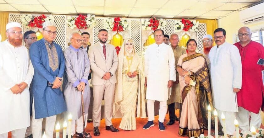 ক্যাপ্টেন সিফাত-ডা. অর্পণের শুভ পরিণয়ে রাজনৈতিক ও প্রশাসনিক ব্যক্তিদের মিলনমেলা!
