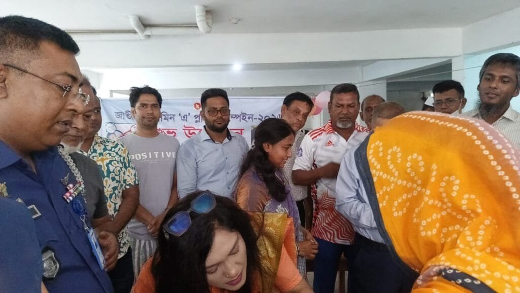 মানিকগঞ্জে জাতীয় ভিটামিন 'এ' প্লাস ক্যাম্পেইন শুরু