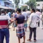 বদলগাছীতে ব্যাটারি চালিত ভ্যান ও রিক্সার লাইসেন্স বিক্রি নিয়ে দুপক্ষের সংঘর্ষ