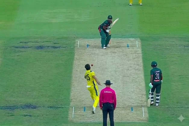 মোসাদ্দেক-হৃদয়ের ব্যাটে অস্ট্রেলিয়ার বিপক্ষে লড়ছে বাংলাদেশ