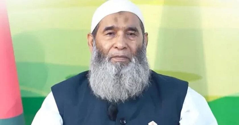 সংসদে মাথা ঝুঁকিয়ে সম্মান প্রদর্শন ইসলামের সাথে সাংঘর্ষিক: অধ্যাপক মুজিবুর