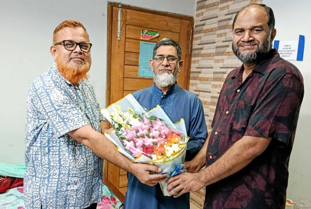 সুবিপ্রবির নবনিযুক্ত ভিসিকে ইবির আল হাদীস বিভাগের ১৯৯৭-৯৮ ব্যাচের শুভেচ্ছা