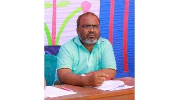 বদলগাছীতে শিক্ষক আসাদুজ্জামানের বিরুদ্ধে মিথ্যা সংবাদের প্রতিবাদ