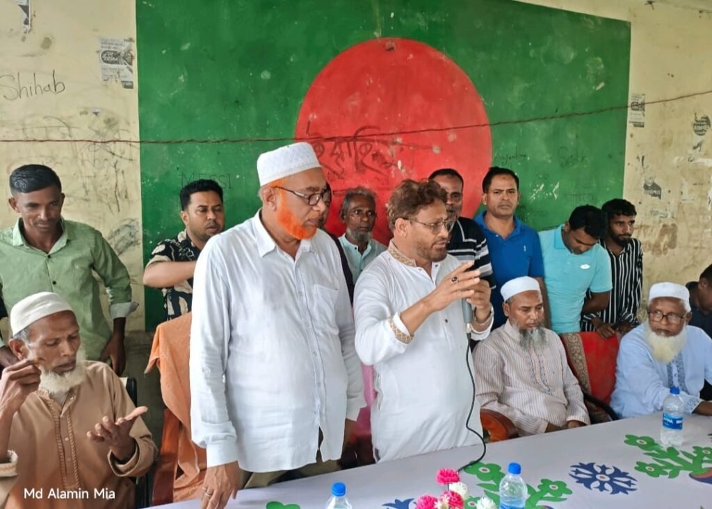 সলঙ্গায় রাস্তা পাকাকরণের ভিত্তি প্রস্তর স্থাপন করলেন ভিপি আইনুল হক