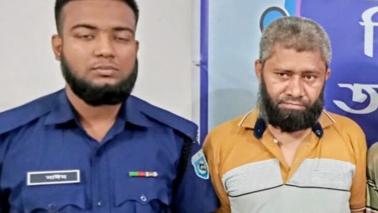 নাগেশ্বরীতে অগ্নিসংযোগ মামলার আসামি ফুলবাড়ী থেকে গ্রেপ্তার