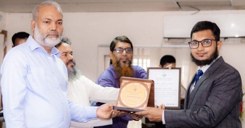 বিইউর ১০৯ মেধাবীর তালিকায় বানারীপাড়ার নিহাল, পেলেন ডিন’স অ্যাওয়ার্ড