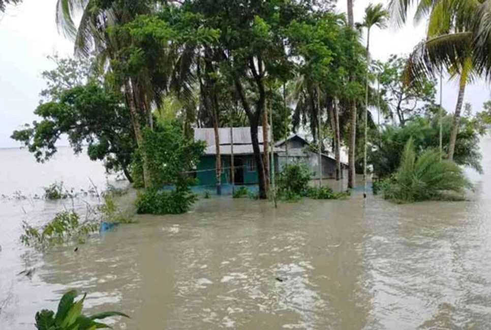 ৪৮ ঘণ্টার মধ্যে ১০ জেলায় বন্যার শঙ্কা, নিম্নাঞ্চল প্লাবিত হওয়ার ঝুঁকি