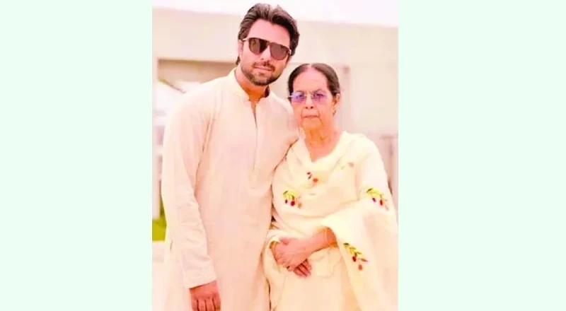 মায়ের জন্মদিনে অপূর্বর আবেগঘন বার্তা