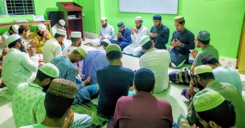 কুষ্টিয়ায় মওলানা আকরম খাঁ’র ৫৮তম মৃত্যুবার্ষিকীতে দোয়ার আয়োজন
