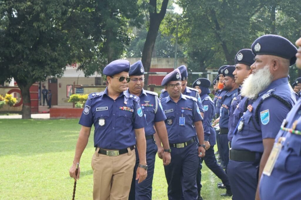 মানিকগঞ্জ জেলা পুলিশের মাস্টার প্যারেড ও কল্যাণ সভা অনুষ্ঠিত