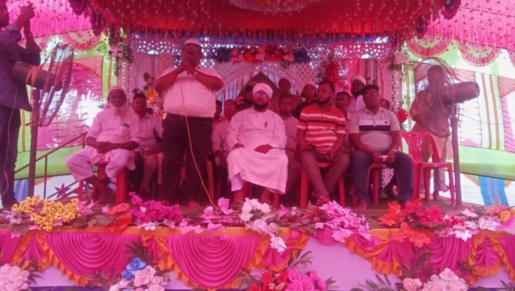 বদলগাছীতে পবিত্র ঈদে মিলাদুন্নবী উপলক্ষে র‍্যালি ও দোয়া মাহফিল