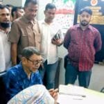 বদলগাছী উপজেলা হাসপাতালে স্বাস্থ্যমন্ত্রীর আকস্মিক পরিদর্শন, টয়লেটের বেহাল দশায় অসন্তোষ