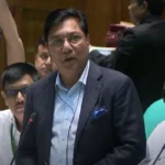 হজযাত্রীদের বিমান ভাড়া আরও কমানোর চিন্তাভাবনা রয়েছে: বিমানমন্ত্রী