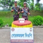ফুলবাড়ী সীমান্তে বিজিবির পৃথক অভিযান: মাদকসহ মোটরসাইকেল জব্দ