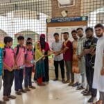 ইবিতে আন্তর্জাতিক সাক্ষরতা দিবসে শিশুদের মাঝে শিক্ষা উপকরণ বিতরণ