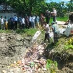 ভূরুঙ্গামারীতে ২৩ লাখ টাকার বাজেয়াপ্ত-মেয়াদোত্তীর্ণ পণ্য ধ্বংস