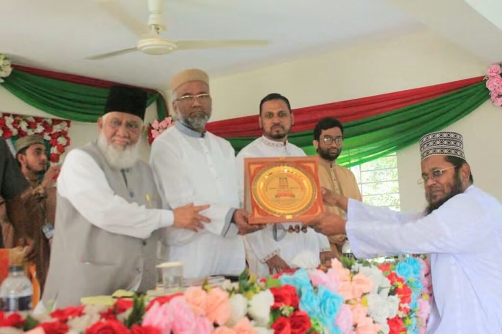 রূপগঞ্জের কালাদী কামিল মাদরাসায় শিক্ষার গুণগত মানোন্নয়নে আলোচনা সভা অনুষ্ঠিত