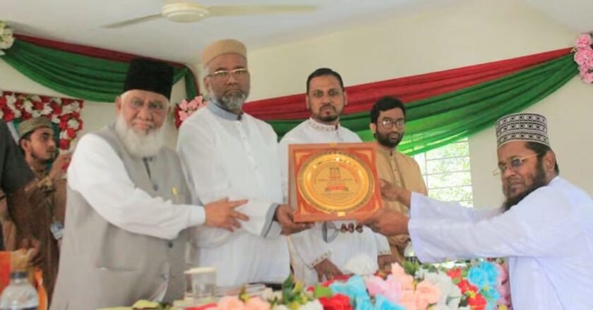 রূপগঞ্জের কালাদী কামিল মাদরাসায় শিক্ষার গুণগত মানোন্নয়নে আলোচনা সভা অনুষ্ঠিত