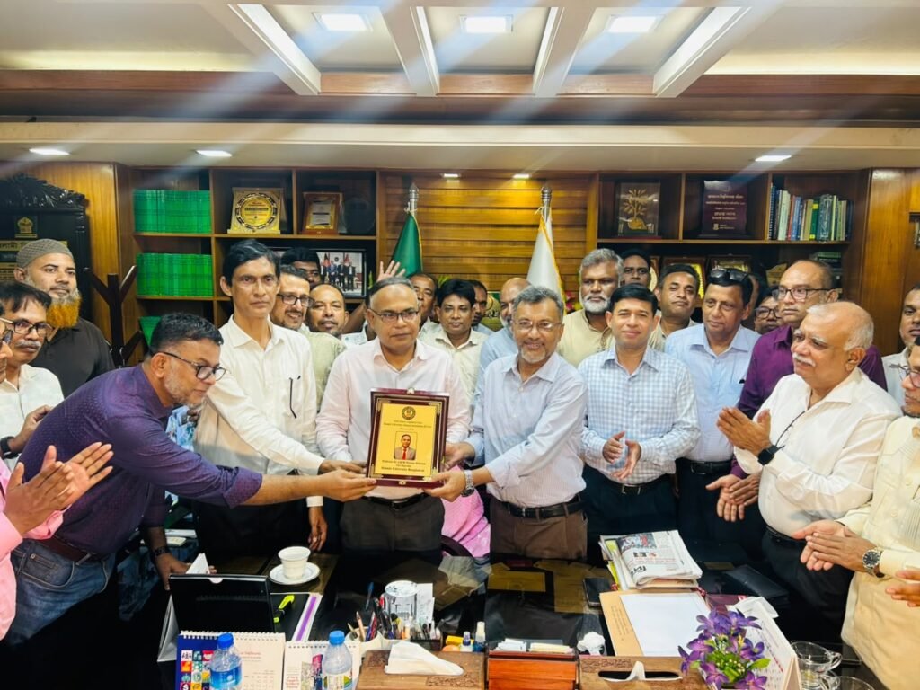 ইসলামী বিশ্ববিদ্যালয়ে অ্যালামনাই অ্যাসোসিয়েশনের মতবিনিময় সভা অনুষ্ঠিত