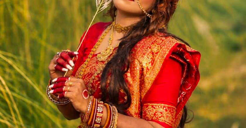 লগ্নার কথা, সুর ও কন্ঠে আসছে পূজার নতুন গান