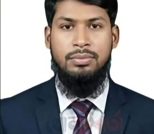 অভাবকে জয় করে বিসিএস ক্যাডার রায়গঞ্জের রনি