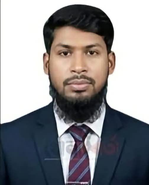 অভাবকে জয় করে বিসিএস ক্যাডার রায়গঞ্জের রনি