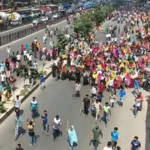 উত্তরায় পোশাক শ্রমিকদের সড়ক অবরোধ প্রত্যাহার, যান চলাচল স্বাভাবিক